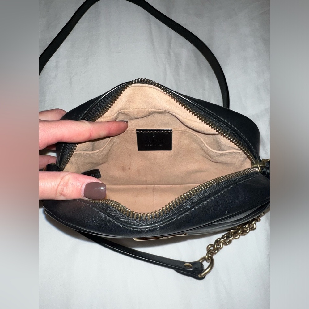 GUCCI MARMONT MINI SHOULDER BAG - Picture 9 of 12